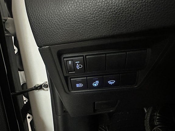 Toyota Yaris Cross 13 of 18
