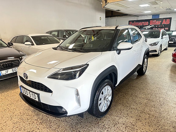 Toyota Yaris Cross 3 of 18