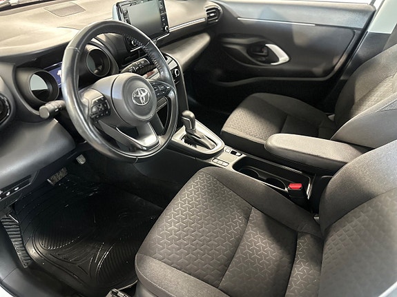 Toyota Yaris Cross 6 of 18