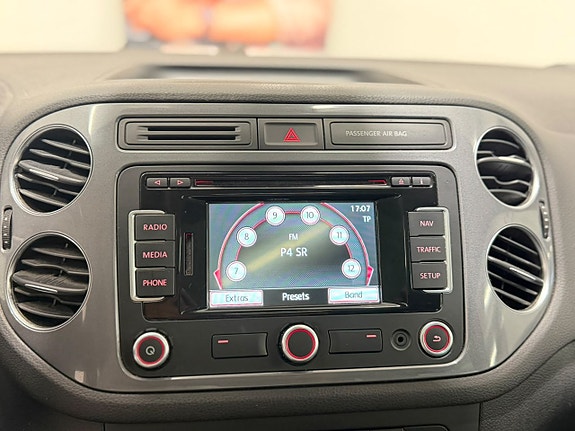 Volkswagen Tiguan 21 of 24