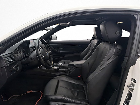 BMW 428i 11 of 30