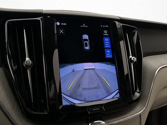 Volvo XC60 19 of 30