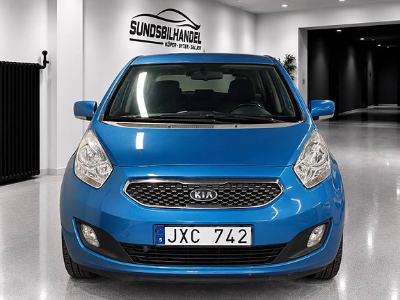 Kia Venga 2 of 12