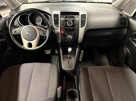 Kia Venga 10 of 12