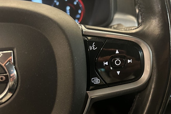 Volvo V90 16 of 25