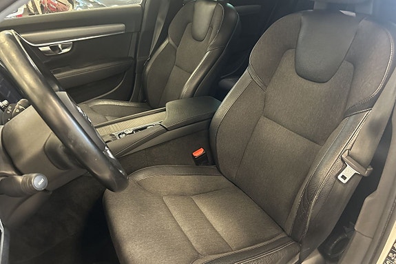 Volvo V90 12 of 25