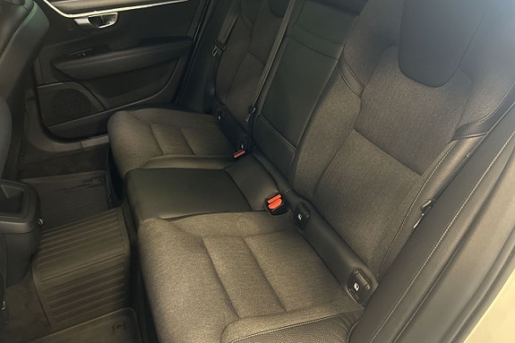 Volvo V90 23 of 25