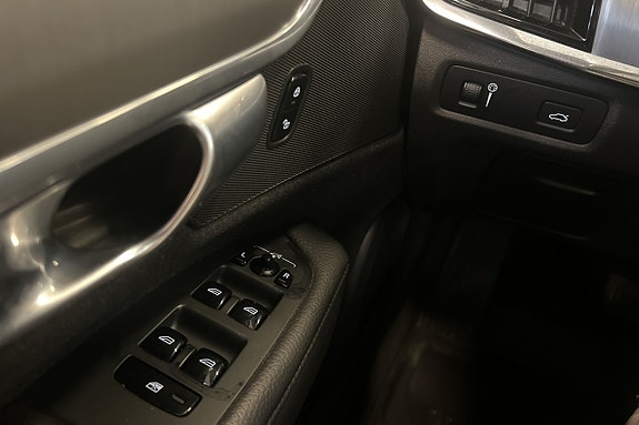 Volvo V90 21 of 25