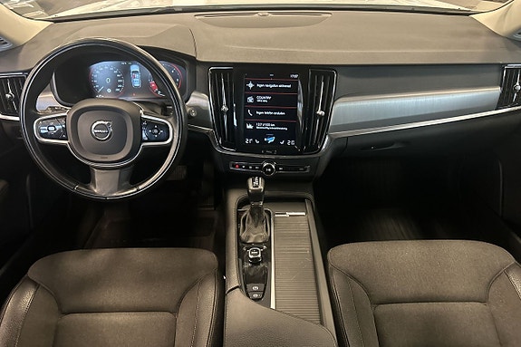 Volvo V90 22 of 25