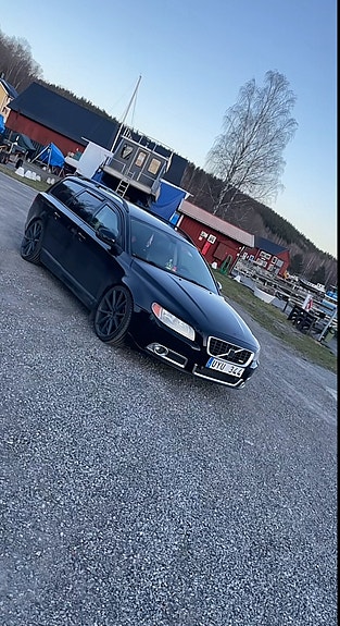 Volvo V70 5 of 13