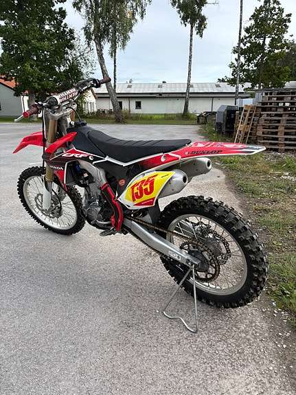 Honda Crf 250r 2 of 5