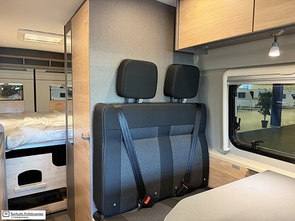 Dethleffs Globetrail 640 ES - Active / Master Class CV 8 of 18