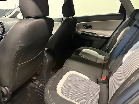 Kia Ceed 10 of 10