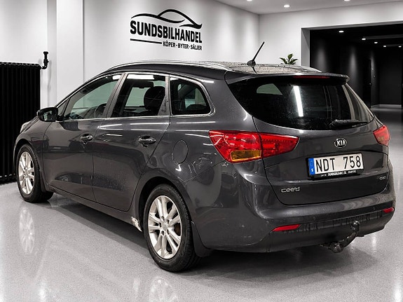 Kia Ceed 3 of 10