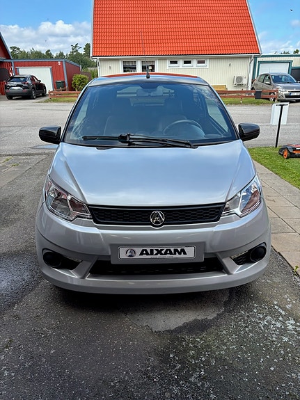Aixam Coupé S9 2 of 5