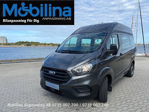 Ford Transit Custom 2 of 24