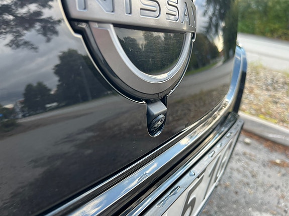 Nissan Leaf 3 of 13