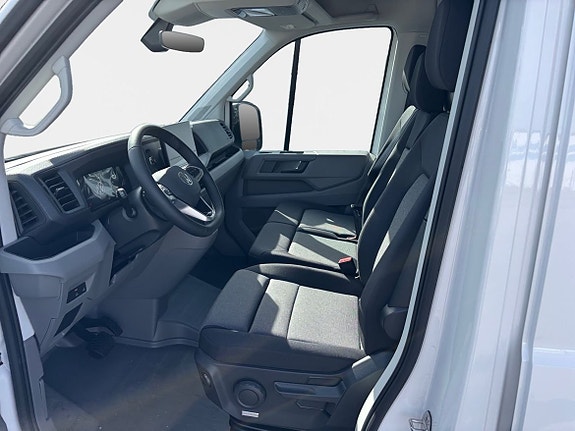 Volkswagen Crafter 9 of 11