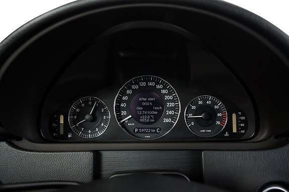 Mercedes-Benz CLK240 12 of 21