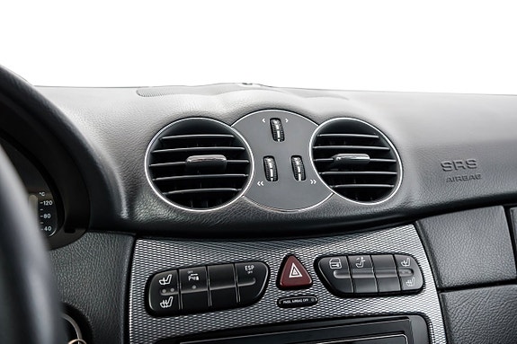 Mercedes-Benz CLK240 14 of 21