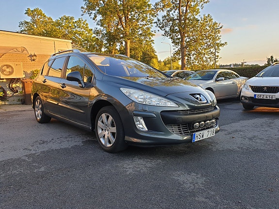 Peugeot 308 SW 3 of 20