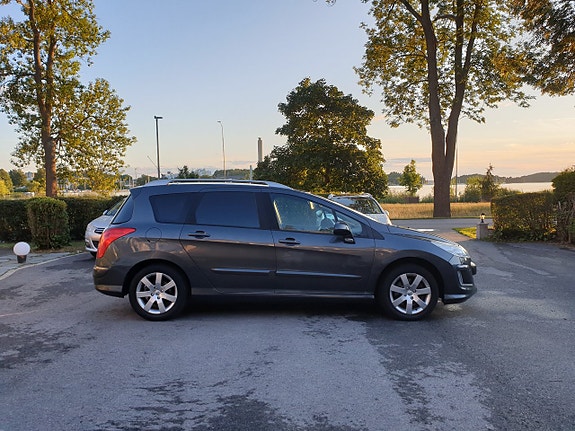 Peugeot 308 SW 4 of 20