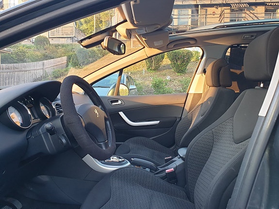 Peugeot 308 SW 7 of 20