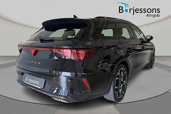 Cupra Leon 3 of 8
