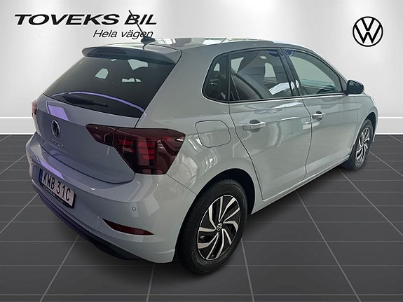 Volkswagen Polo 3 of 14