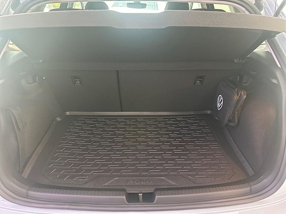 Volkswagen Polo 14 of 14