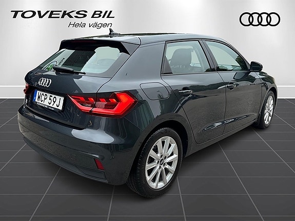 Audi A1 3 of 14