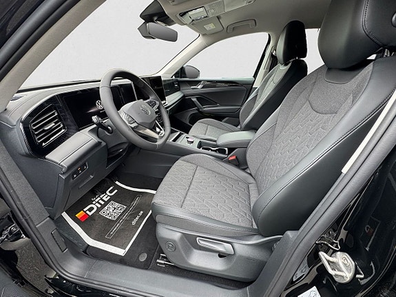 Volkswagen Tiguan 7 of 12