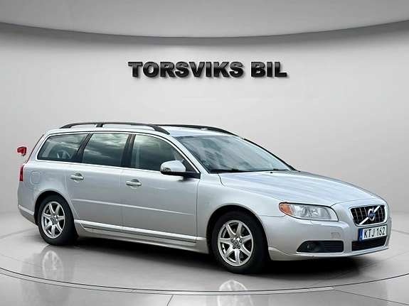 Volvo V70 8 of 23