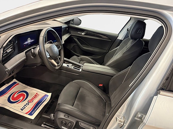 Volkswagen Passat 9 of 18