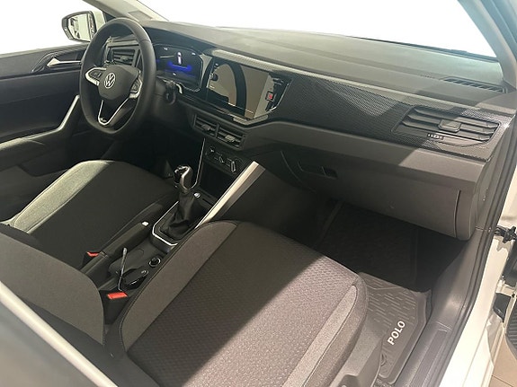 Volkswagen Polo 12 of 14
