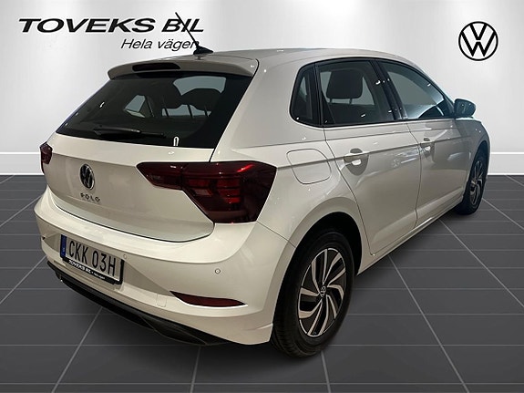 Volkswagen Polo 3 of 14