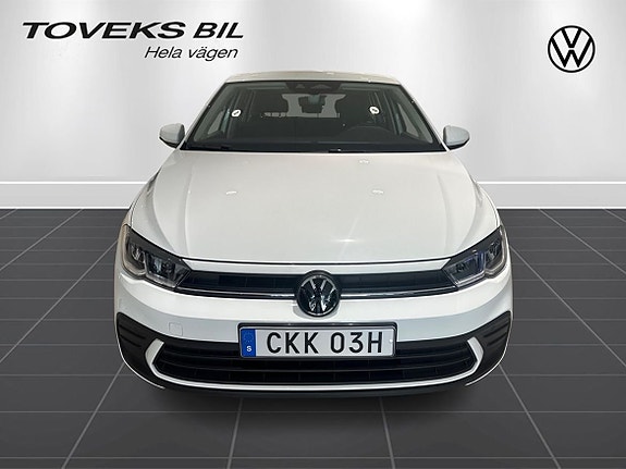 Volkswagen Polo 8 of 14