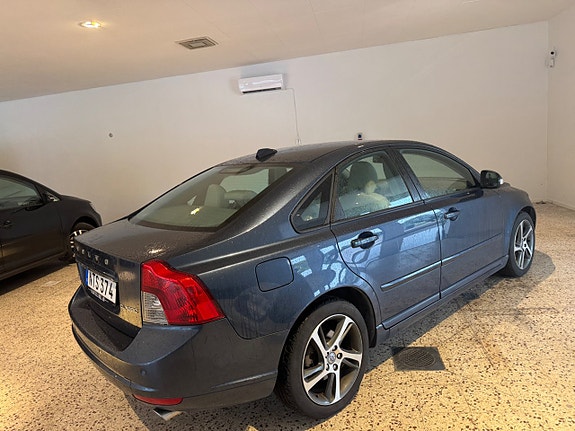 Volvo S40 3 of 8