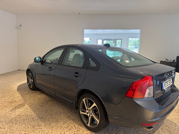 Volvo S40 4 of 8