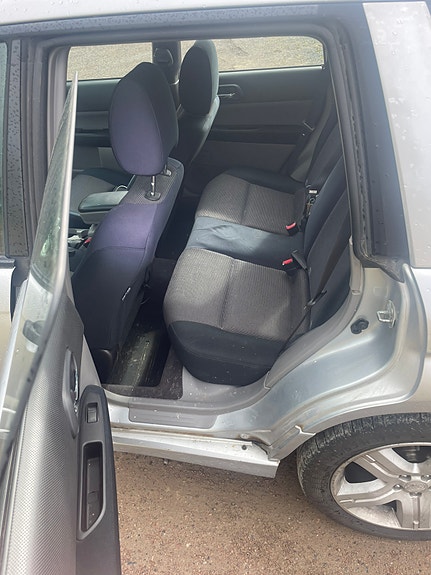 Subaru Forester 9 of 14