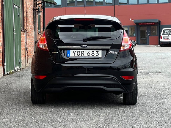 Ford Fiesta 6 of 15