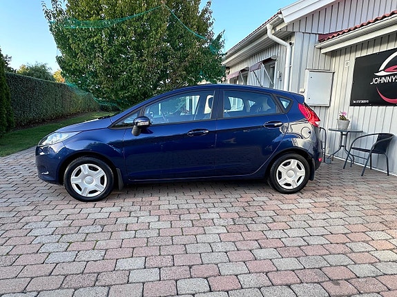 Ford Fiesta 3 of 30