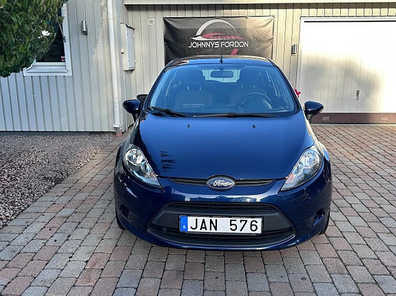 Ford Fiesta 4 of 30