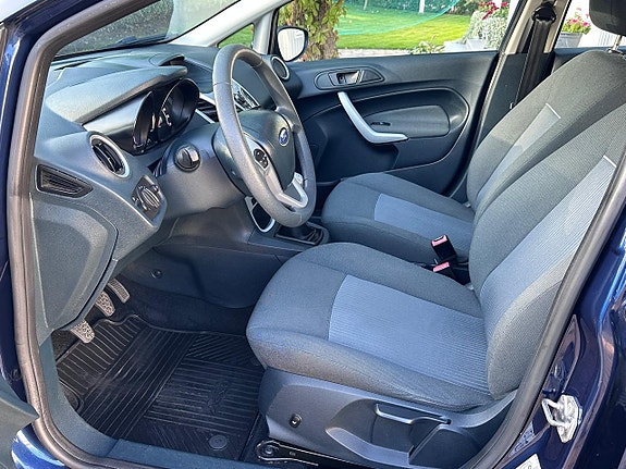 Ford Fiesta 20 of 30
