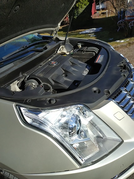 Cadillac SRX 7 of 7