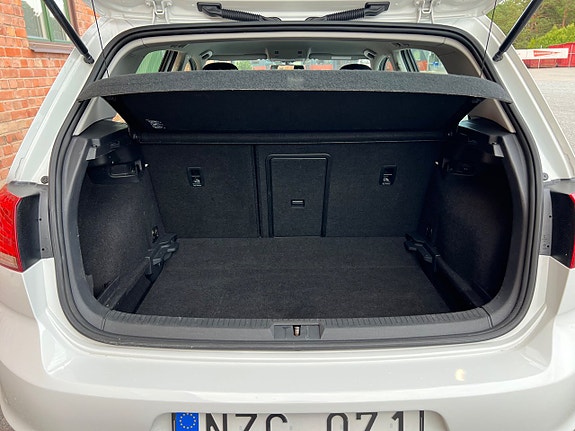 Volkswagen Golf I 18 of 18