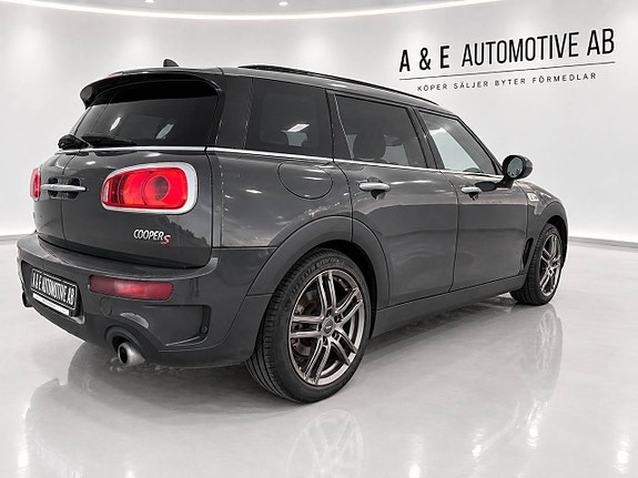 MINI Clubman Cooper S 8 of 17