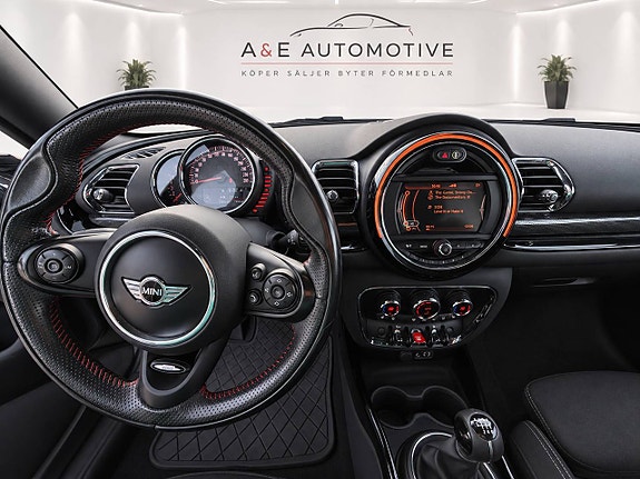 MINI Clubman Cooper S 14 of 17