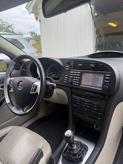 Saab 9-3 5 of 9