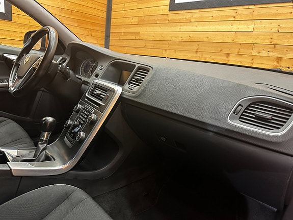 Volvo S60 21 of 23